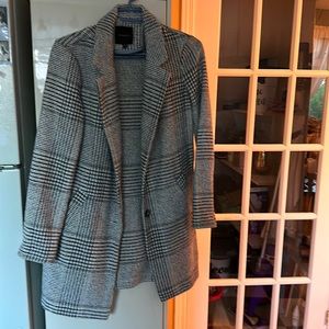Dynamite long blazer, light grey and blue checkered